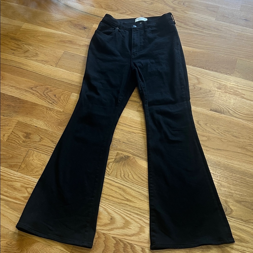 Abercrombie Black Flared Jeans - ultra high rise, curve love